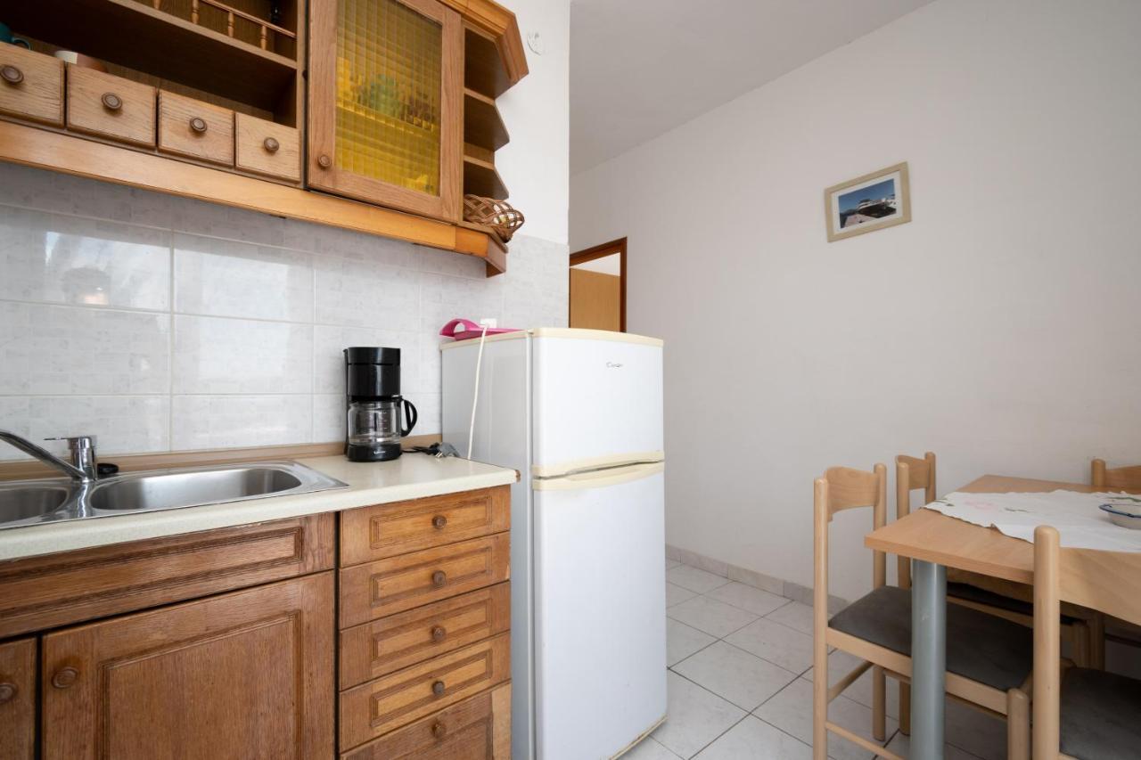 סאלי Apartments By The Sea Zaglav, Dugi Otok - 17788 מראה חיצוני תמונה