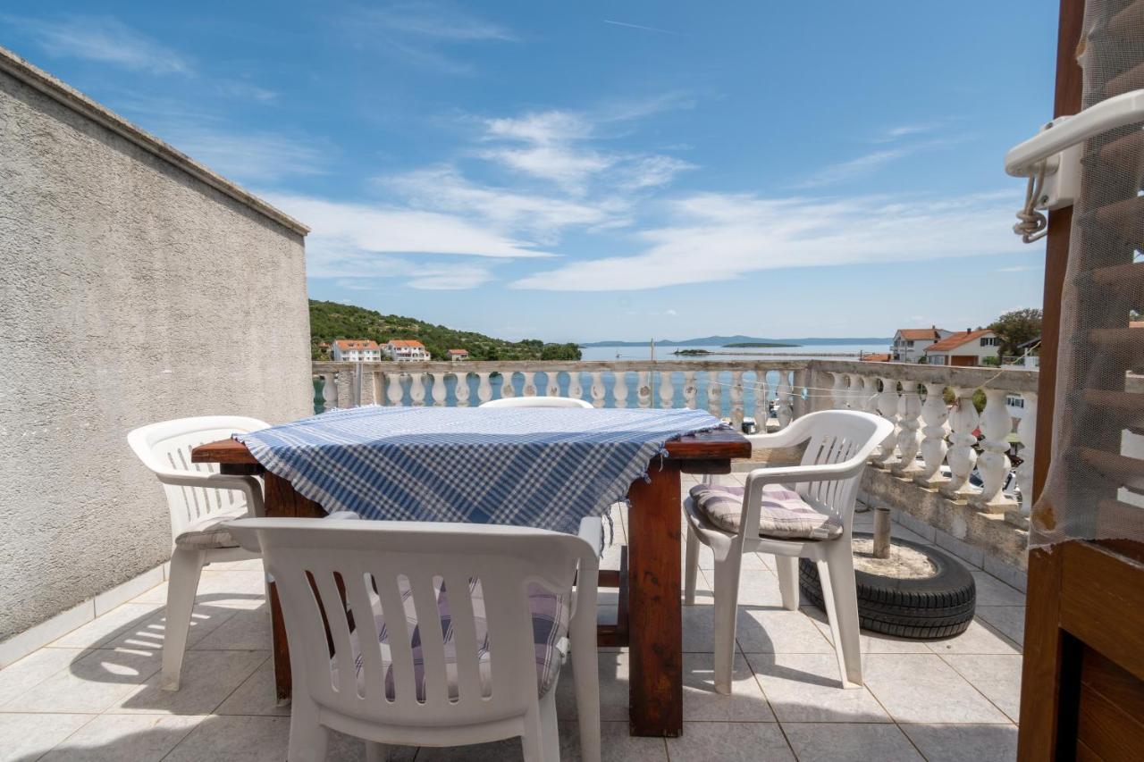 סאלי Apartments By The Sea Zaglav, Dugi Otok - 17788 מראה חיצוני תמונה
