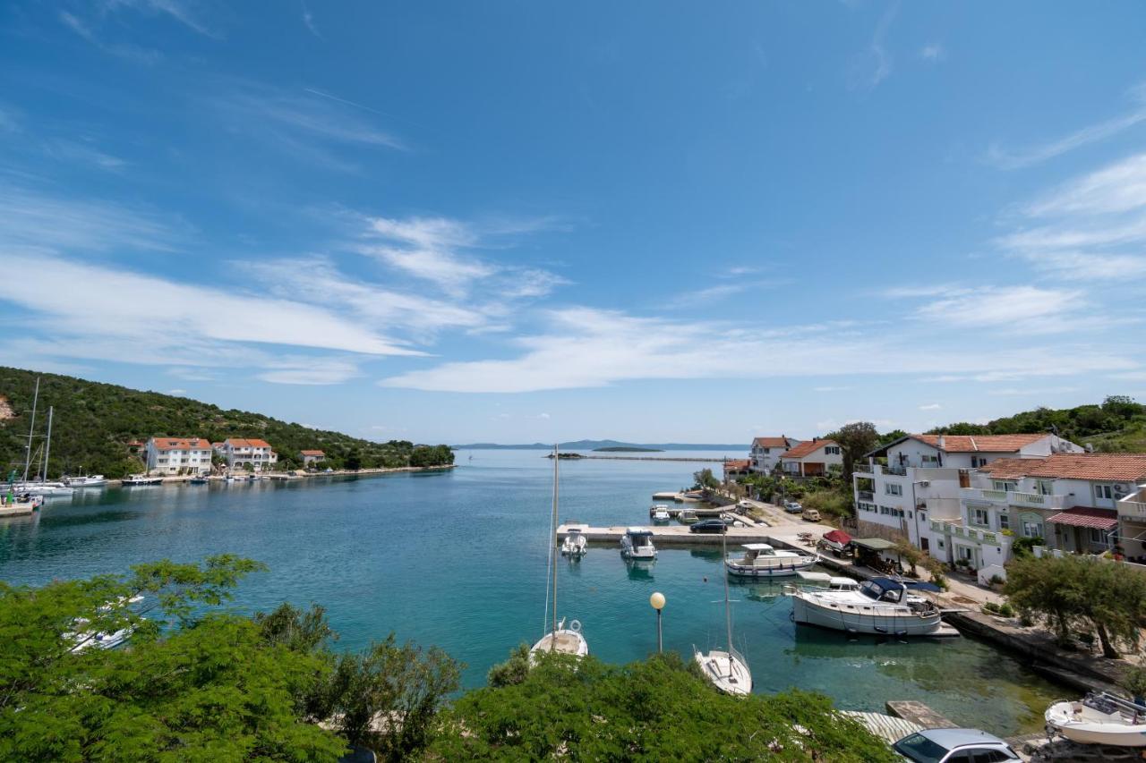 סאלי Apartments By The Sea Zaglav, Dugi Otok - 17788 מראה חיצוני תמונה